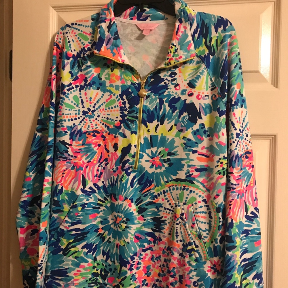 Large Lilly Popover